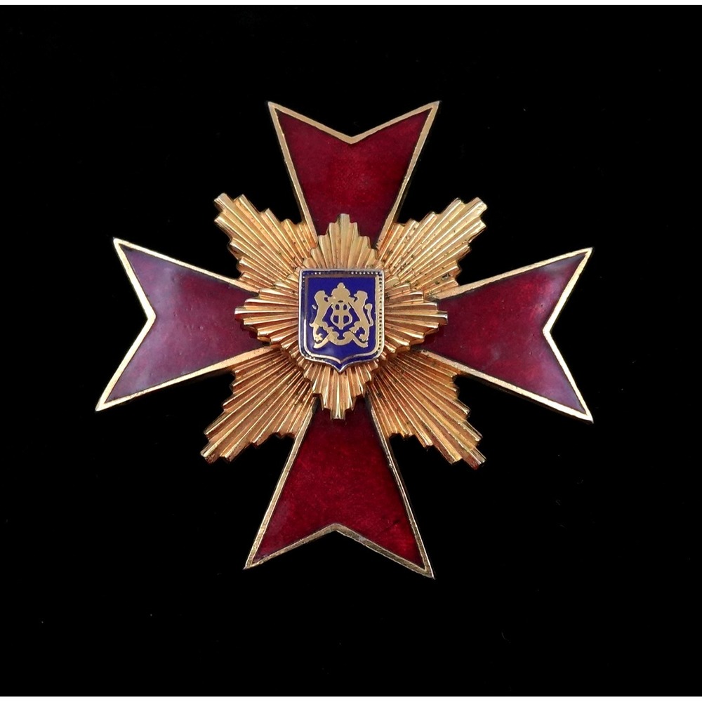 VTG Maltese Cross Brooch Pendant‎ 3D Red Enamel Heraldic Gold Tone Ornate Royal